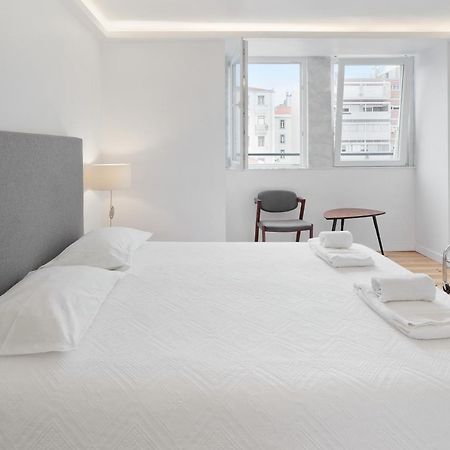 Room With Private Bathroom -Alcantara Lisboa Exterior foto